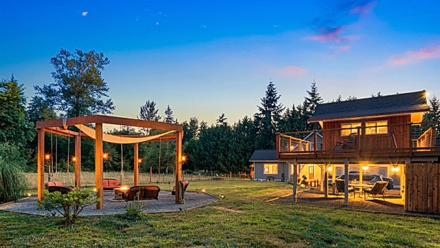 Finding Your Niche: Unique Bed & Breakfasts for Longer Stays